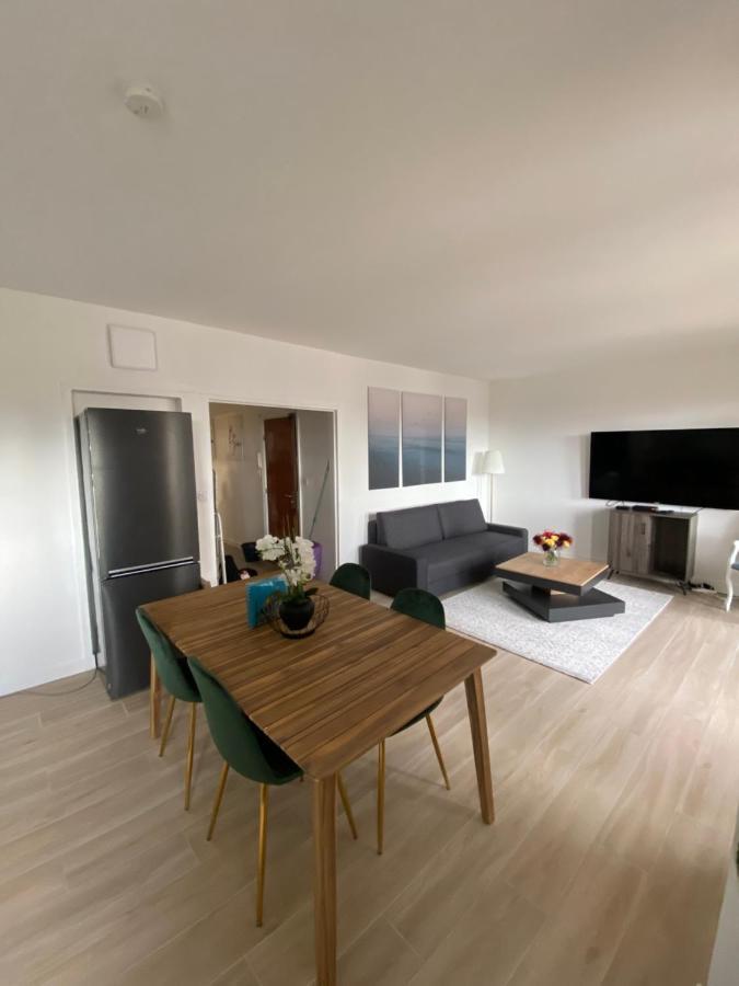 Grand Appartement Courbevoie Paris 外观 照片