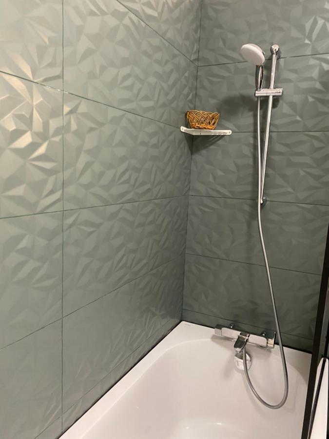 Grand Appartement Courbevoie Paris 外观 照片