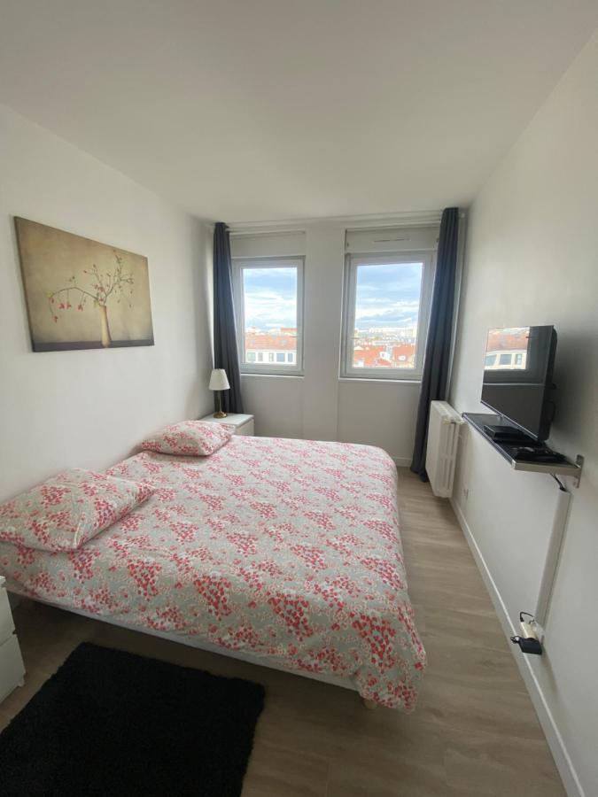Grand Appartement Courbevoie Paris 外观 照片